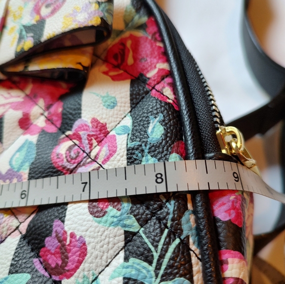 Betsey Johnson Backpack Bag - Picture 4 of 12